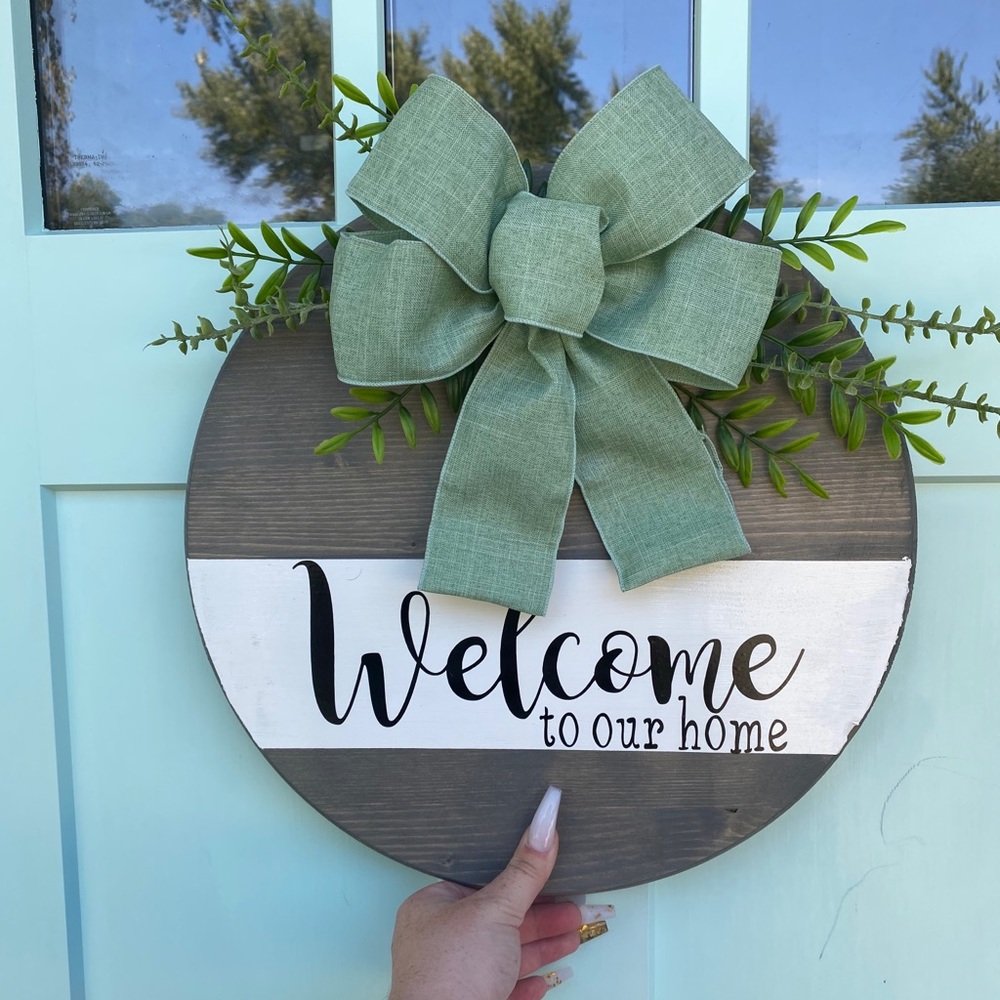 WELCOME to our home door round